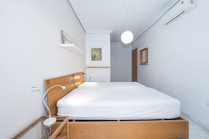 1 bedroom Apartment for sale