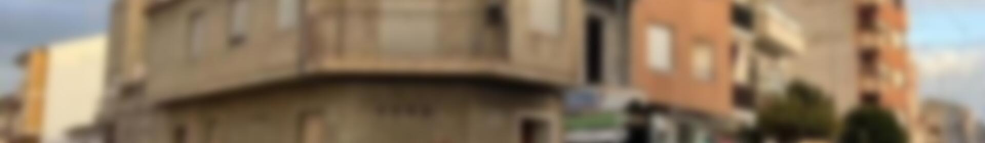 3 спальная комната городская тюрьма продается