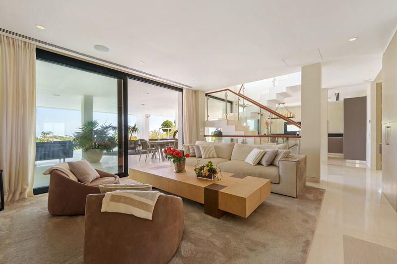 5 slaapkamer Villa Te koop 5 slaapkamer Villa Te koop