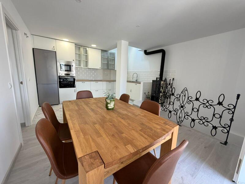 4 bedroom Country House for sale 4 bedroom Country House for sale