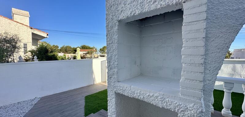 2 bedroom Villa for sale 2 bedroom Villa for sale