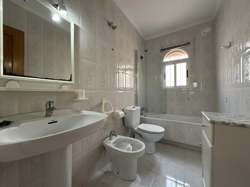 2 bedroom Duplex for sale 2 bedroom Duplex for sale