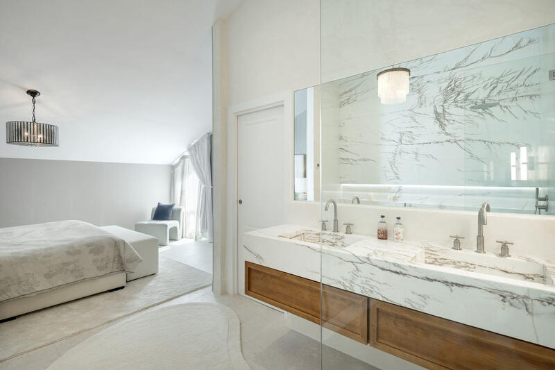 5 bedroom Apartment for sale