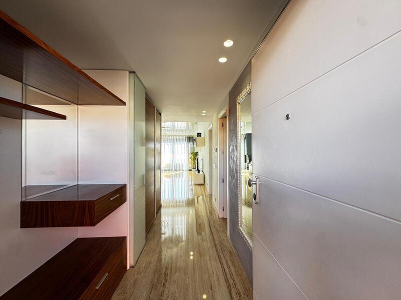 4 спальная комната квартира продается