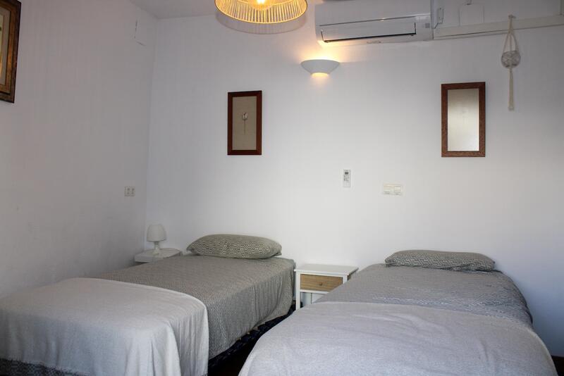 2 bedroom Townhouse for sale 2 bedroom Townhouse for sale