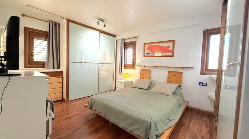 1 slaapkamer Appartement Te koop 1 slaapkamer Appartement Te koop
