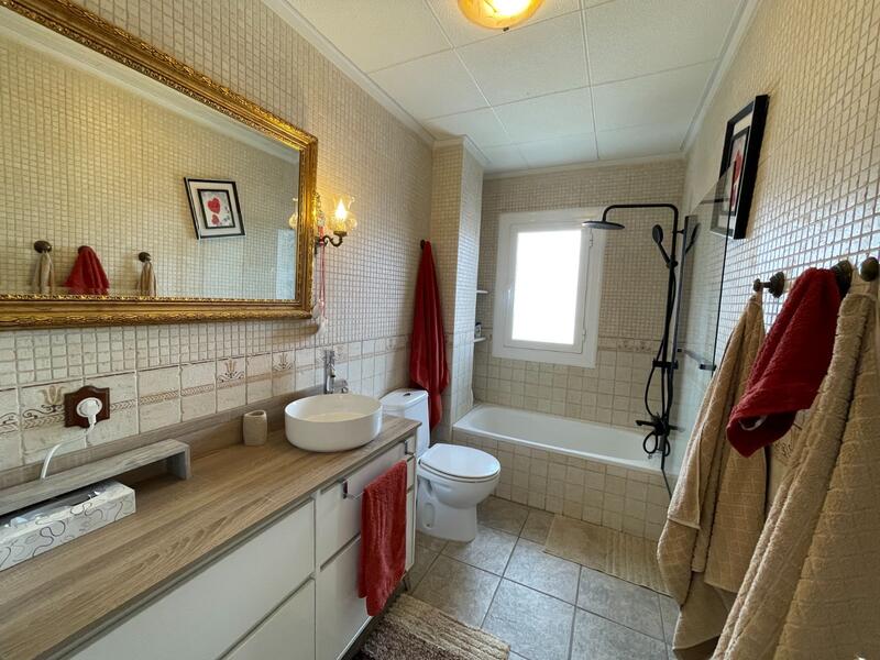 3 bedroom Apartment for sale 3 bedroom Apartment for sale