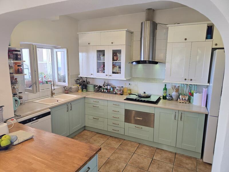 5 Schlafzimmer Villa zu verkaufen 5 Schlafzimmer Villa zu verkaufen