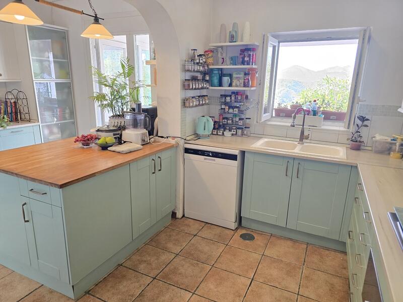 5 Schlafzimmer Villa zu verkaufen 5 Schlafzimmer Villa zu verkaufen