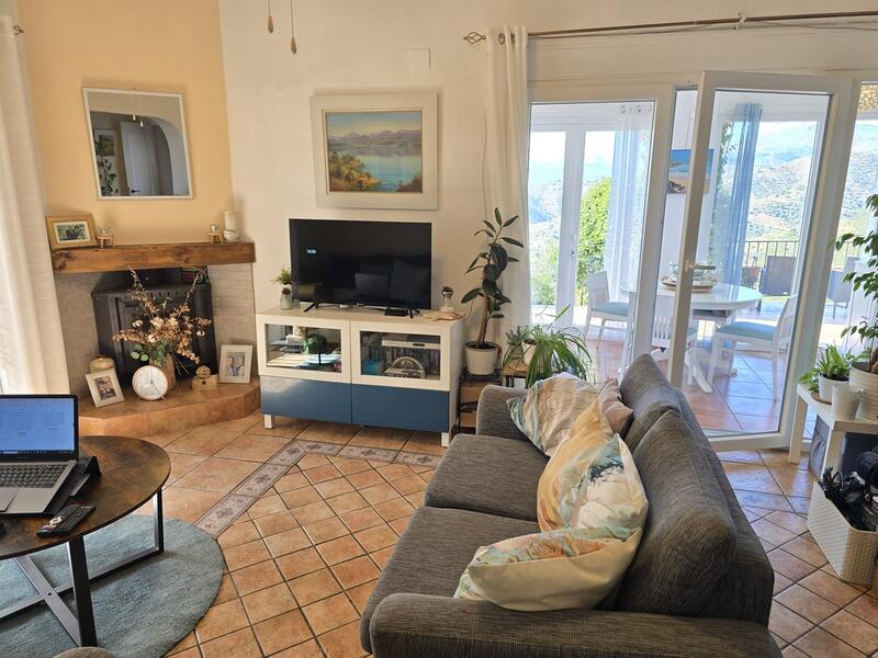 5 Schlafzimmer Villa zu verkaufen 5 Schlafzimmer Villa zu verkaufen