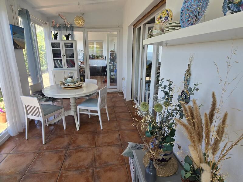 5 Schlafzimmer Villa zu verkaufen 5 Schlafzimmer Villa zu verkaufen