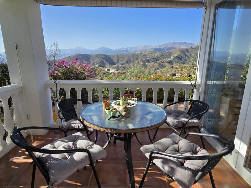 5 Schlafzimmer Villa zu verkaufen 5 Schlafzimmer Villa zu verkaufen