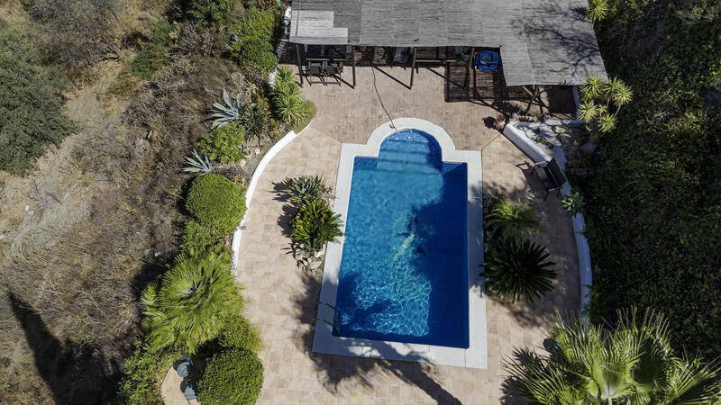 5 Schlafzimmer Villa zu verkaufen 5 Schlafzimmer Villa zu verkaufen