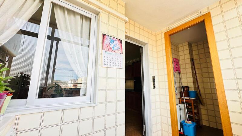 3 slaapkamer Appartement Te koop 3 slaapkamer Appartement Te koop