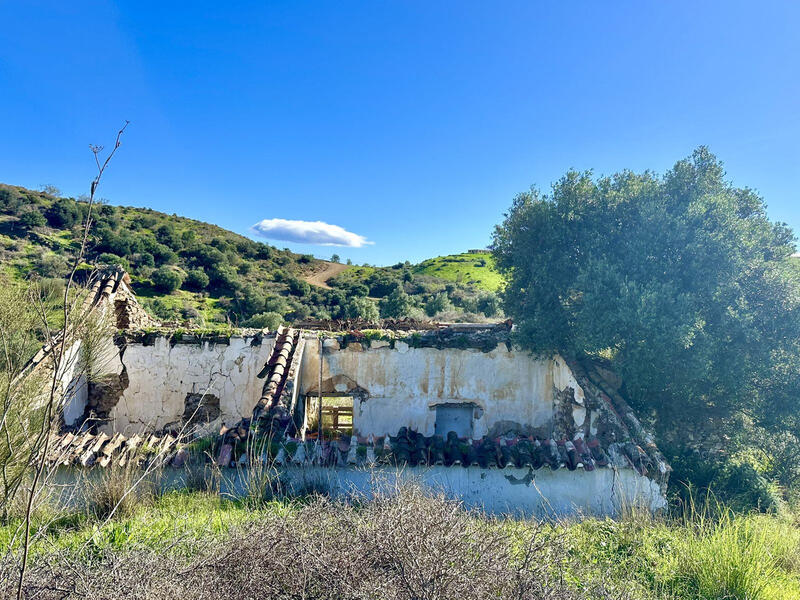 Country House for sale