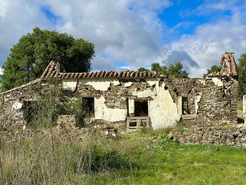 Country House for sale