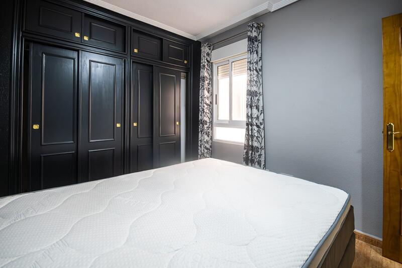 2 спальная комната квартира продается