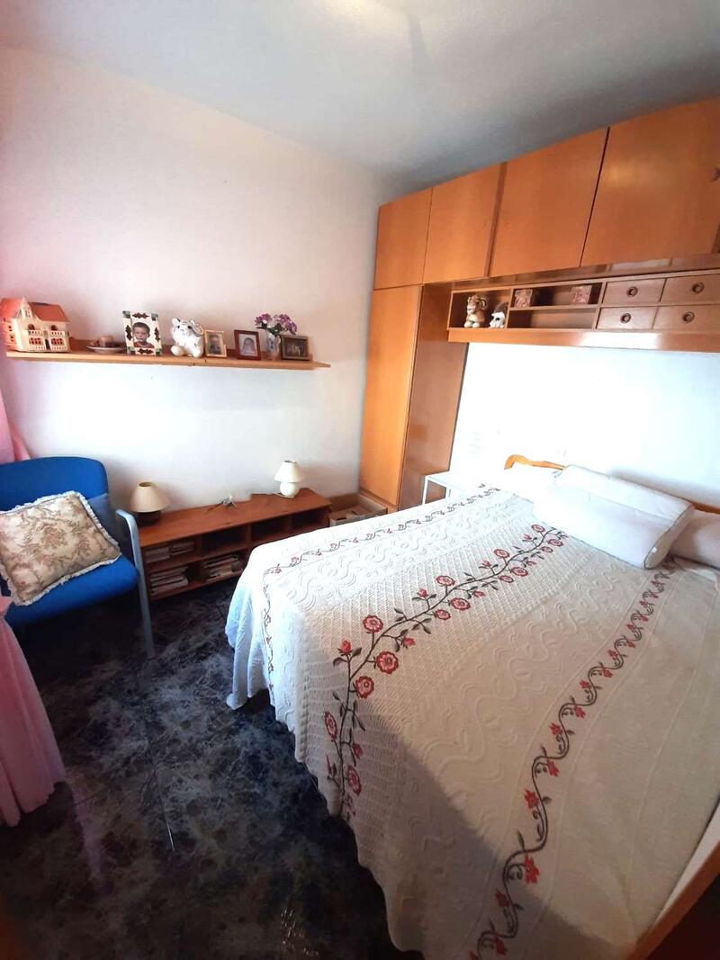 4 Schlafzimmer Villa zu verkaufen 4 Schlafzimmer Villa zu verkaufen
