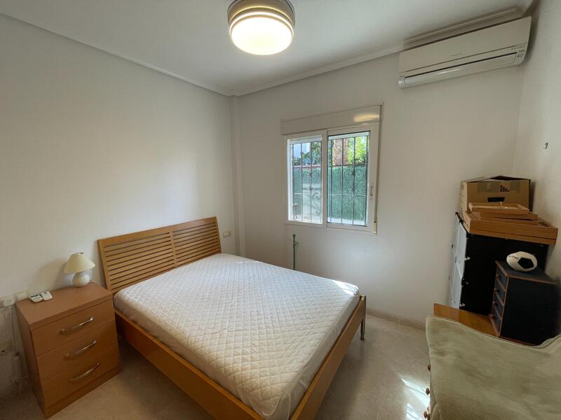 3 Schlafzimmer Villa zu verkaufen 3 Schlafzimmer Villa zu verkaufen