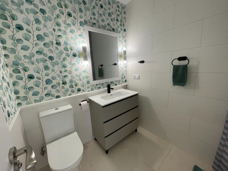 2 Cuarto Adosado en venta