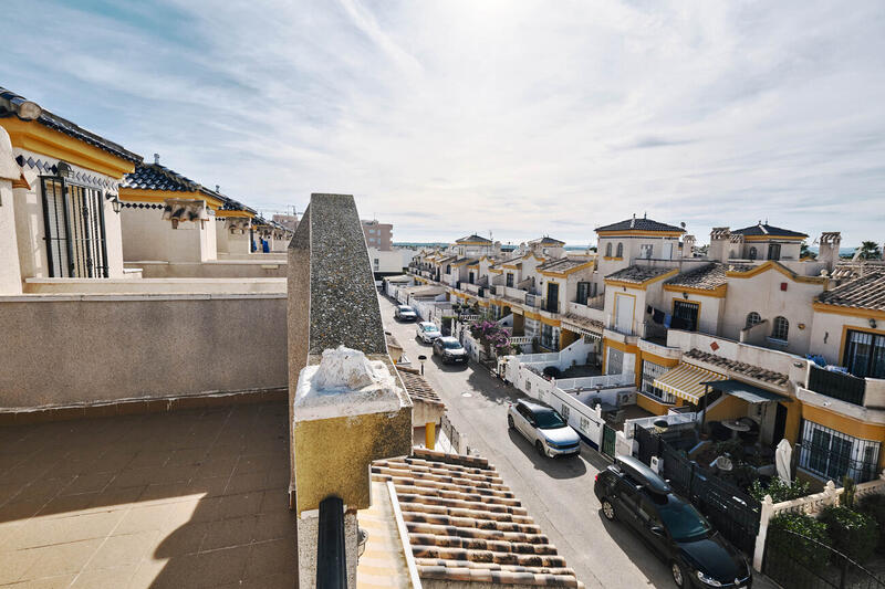 3 bedroom Country House for sale 3 bedroom Country House for sale