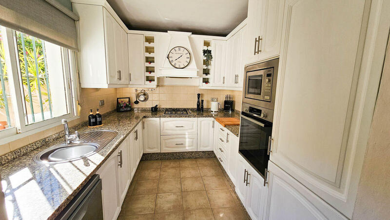 3 chambre Villa à vendre 3 chambre Villa à vendre