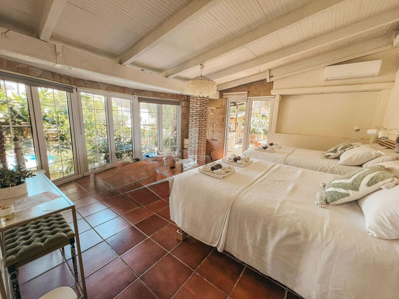 5 soveværelse Villa til salg 5 soveværelse Villa til salg