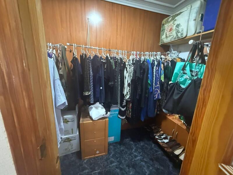 4 bedroom Apartment for sale