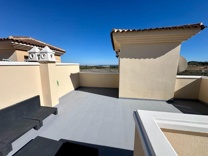 4 bedroom Country House for sale