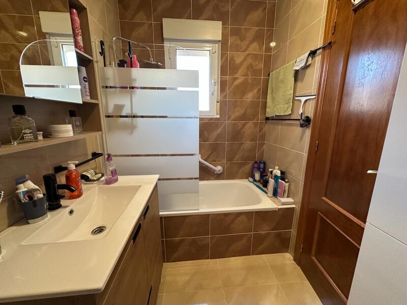 4 bedroom Country House for sale