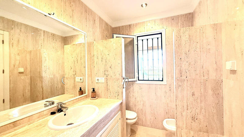 2 Schlafzimmer Appartement zu verkaufen