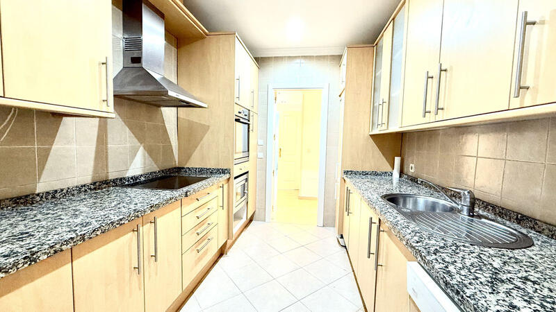 2 Schlafzimmer Appartement zu verkaufen