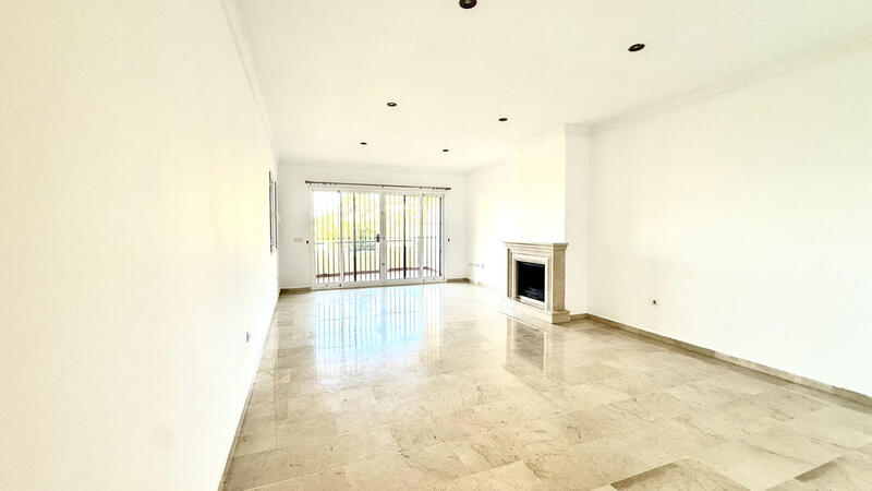 2 Schlafzimmer Appartement zu verkaufen