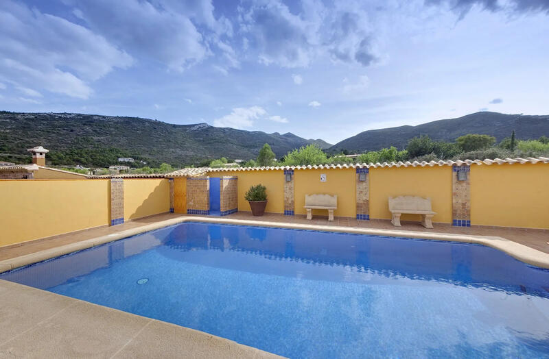 10 bedroom Country House for sale