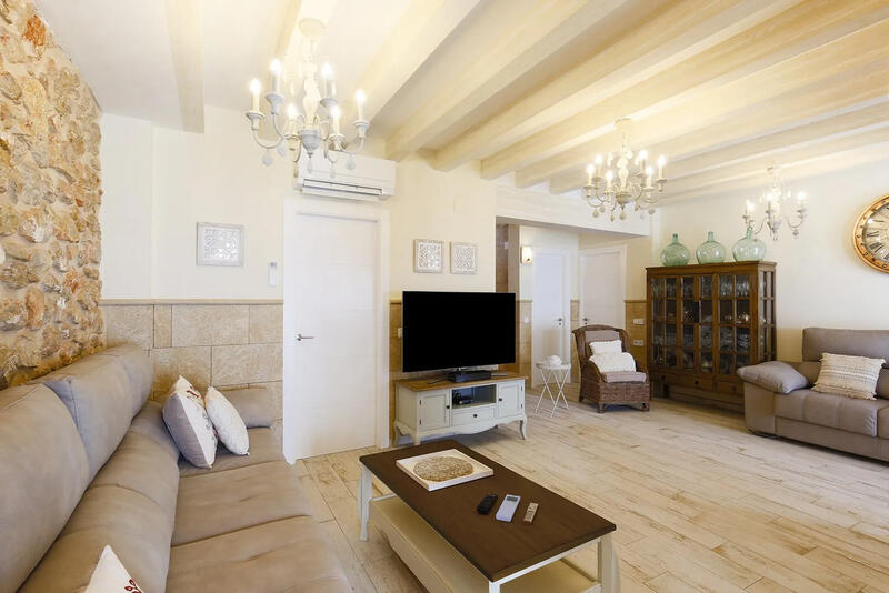 10 bedroom Country House for sale