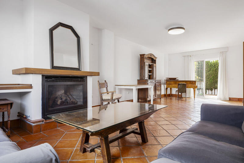 4 Schlafzimmer Stadthaus zu verkaufen 4 Schlafzimmer Stadthaus zu verkaufen