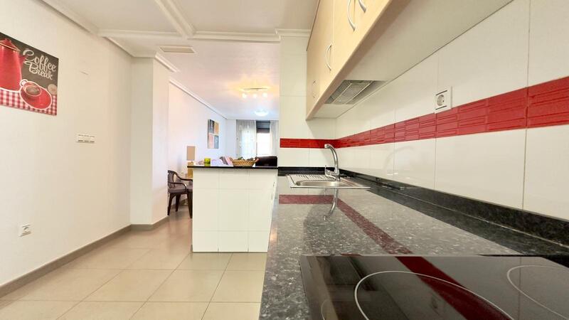 2 slaapkamer Appartement Te koop