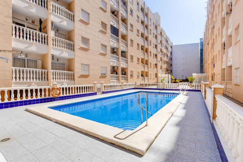 Appartement zu verkaufen in Torrevieja, Alicante