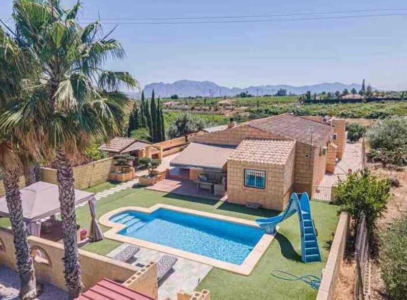 Casa de Campo en venta en Albatera, Alicante