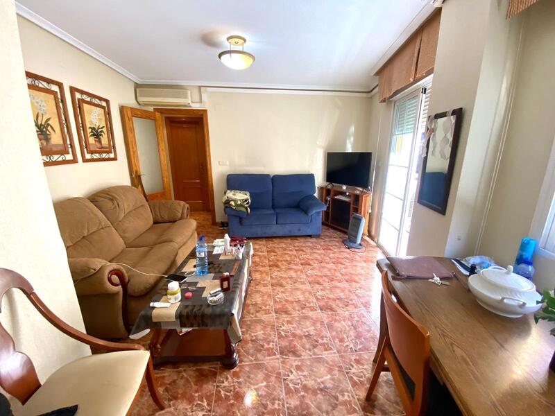 2 спальная комната квартира продается