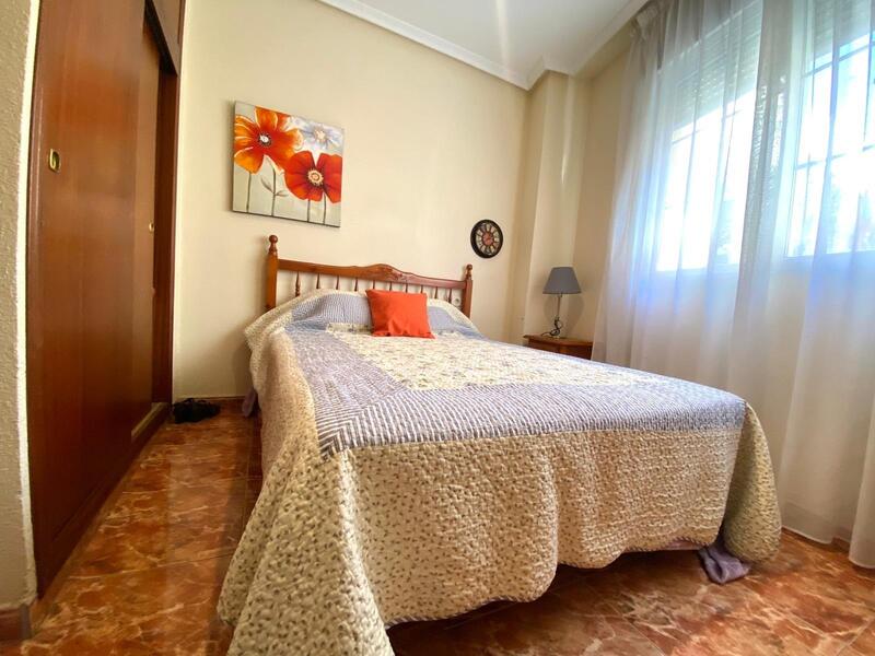 2 спальная комната квартира продается