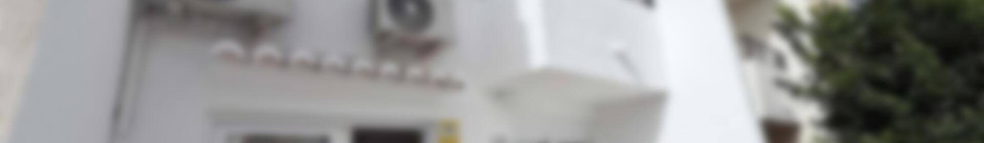 3 slaapkamer Gezinswoning Te koop