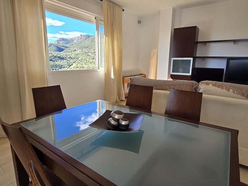 6 спальная комната вилла продается