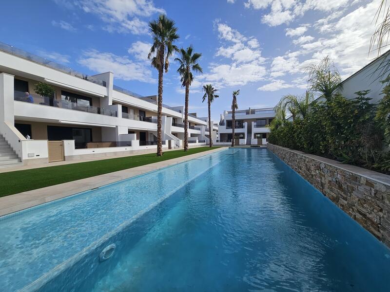 3 спальная комната квартира продается