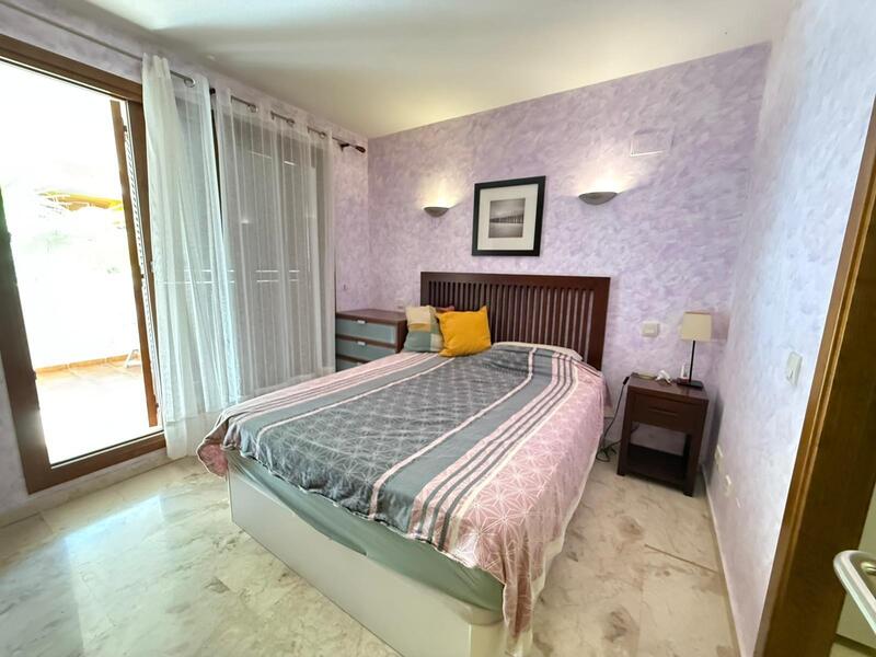 2 slaapkamer Appartement Te koop