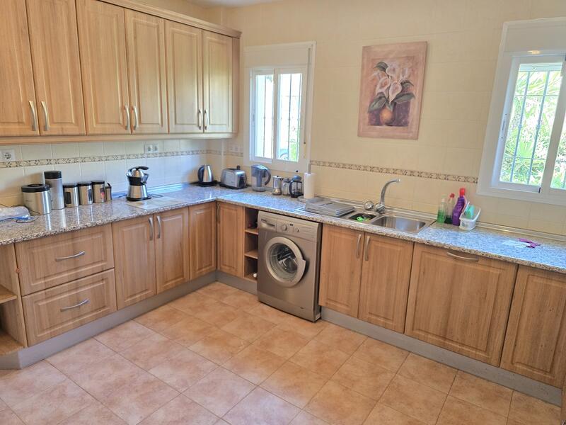 3 bedroom Villa for sale 3 bedroom Villa for sale