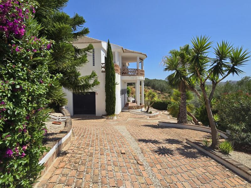 3 bedroom Villa for sale 3 bedroom Villa for sale