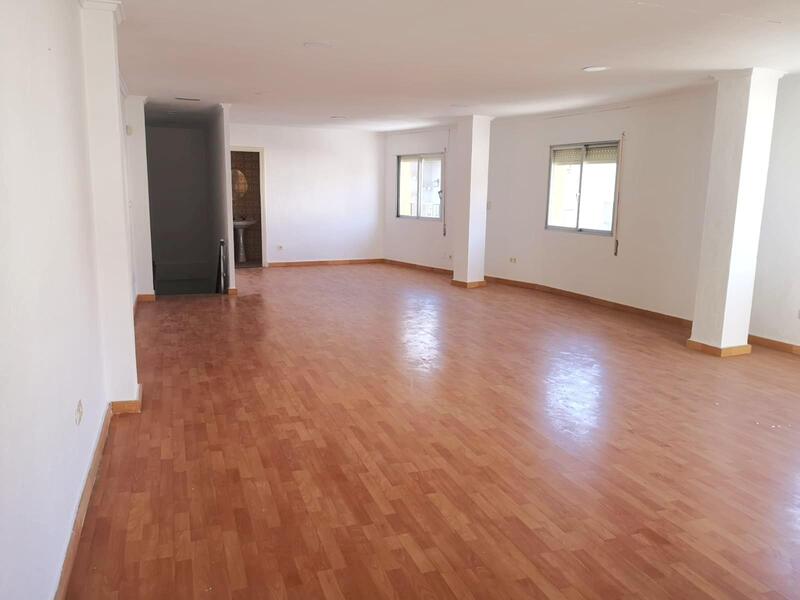 Gezinswoning Te koop