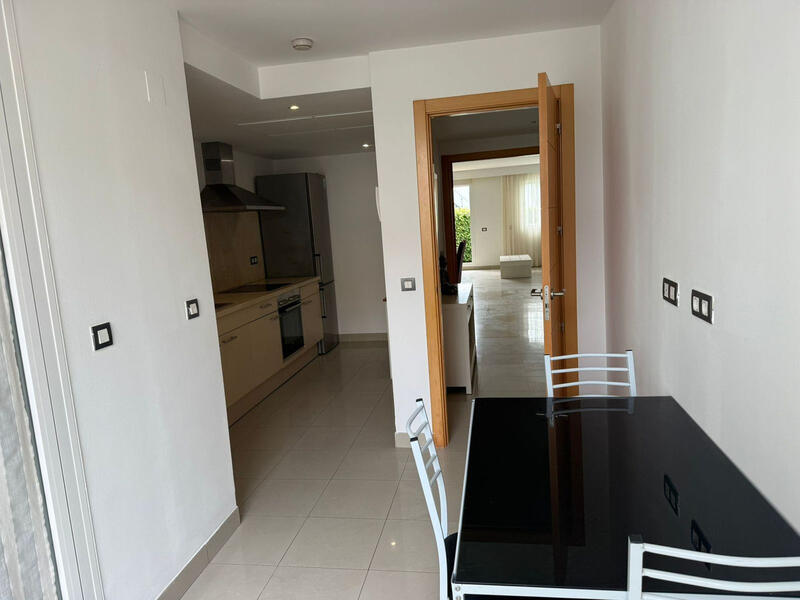 3 sovrum Radhus till salu