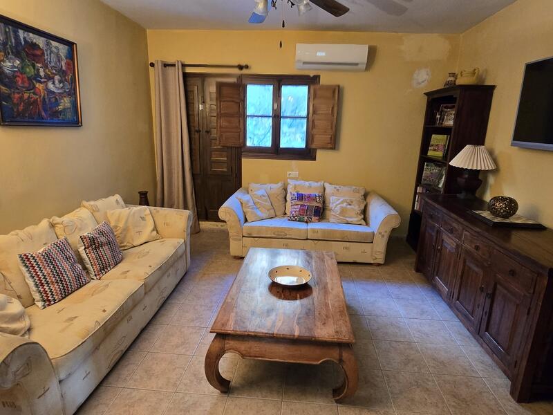 4 bedroom Villa for sale